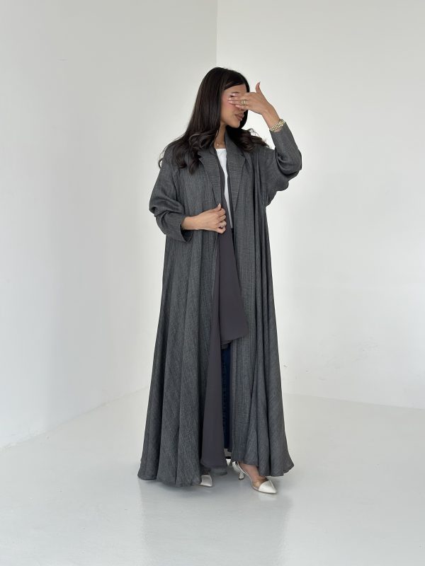 عباية رصاصية